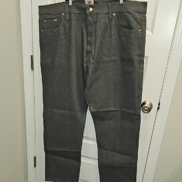 NWT Levi's Men's Dark Gray Relaxed Jeans (48x30) - Picture 5 of 9